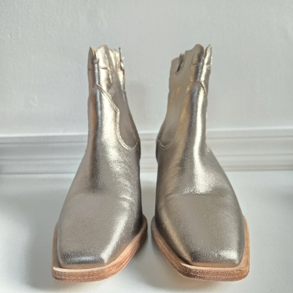New Johnny Was Stargazer Leather Gold Metallic Ankle Western Booties 7.5 US NWT